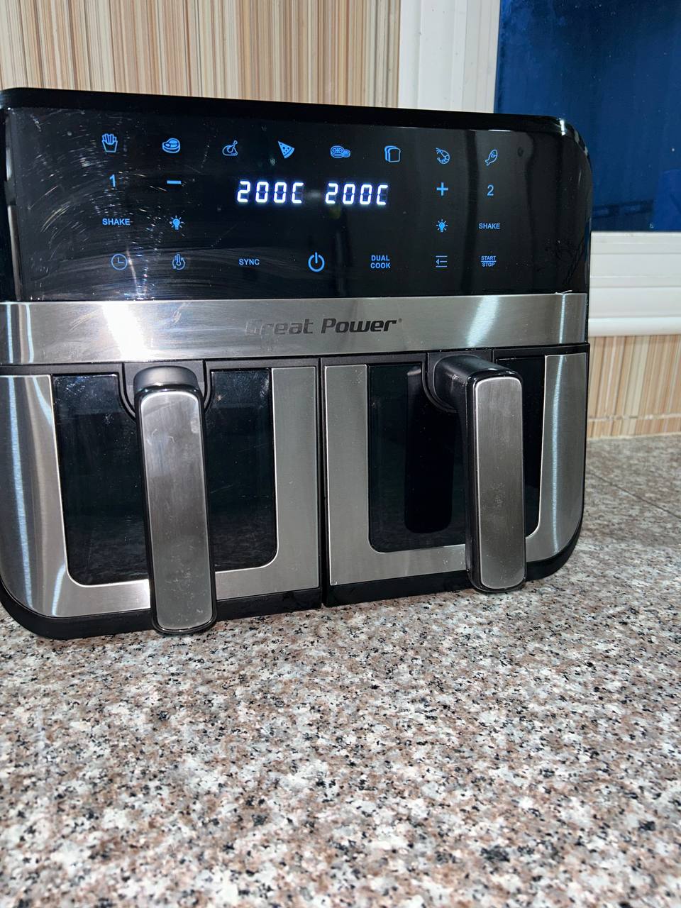 Friteuse Air Fryer sans huile 9L 2400W Great Power Moulinex designe مقلاة هوائية مناسبة للعائلات الكبيرة و الصغيرة