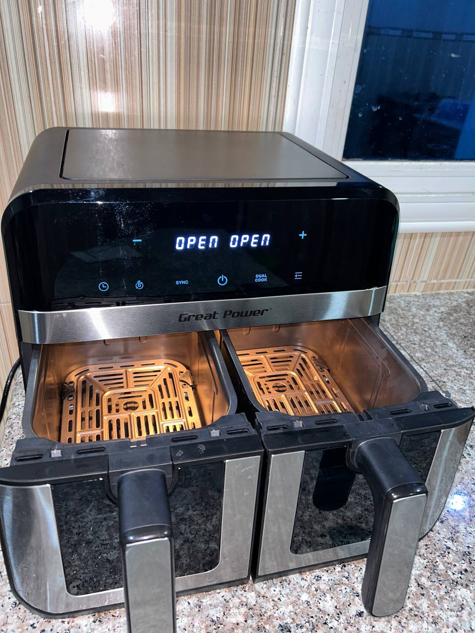 Friteuse Air Fryer sans huile 9L 2400W Great Power Moulinex designe مقلاة هوائية مناسبة للعائلات الكبيرة و الصغيرة