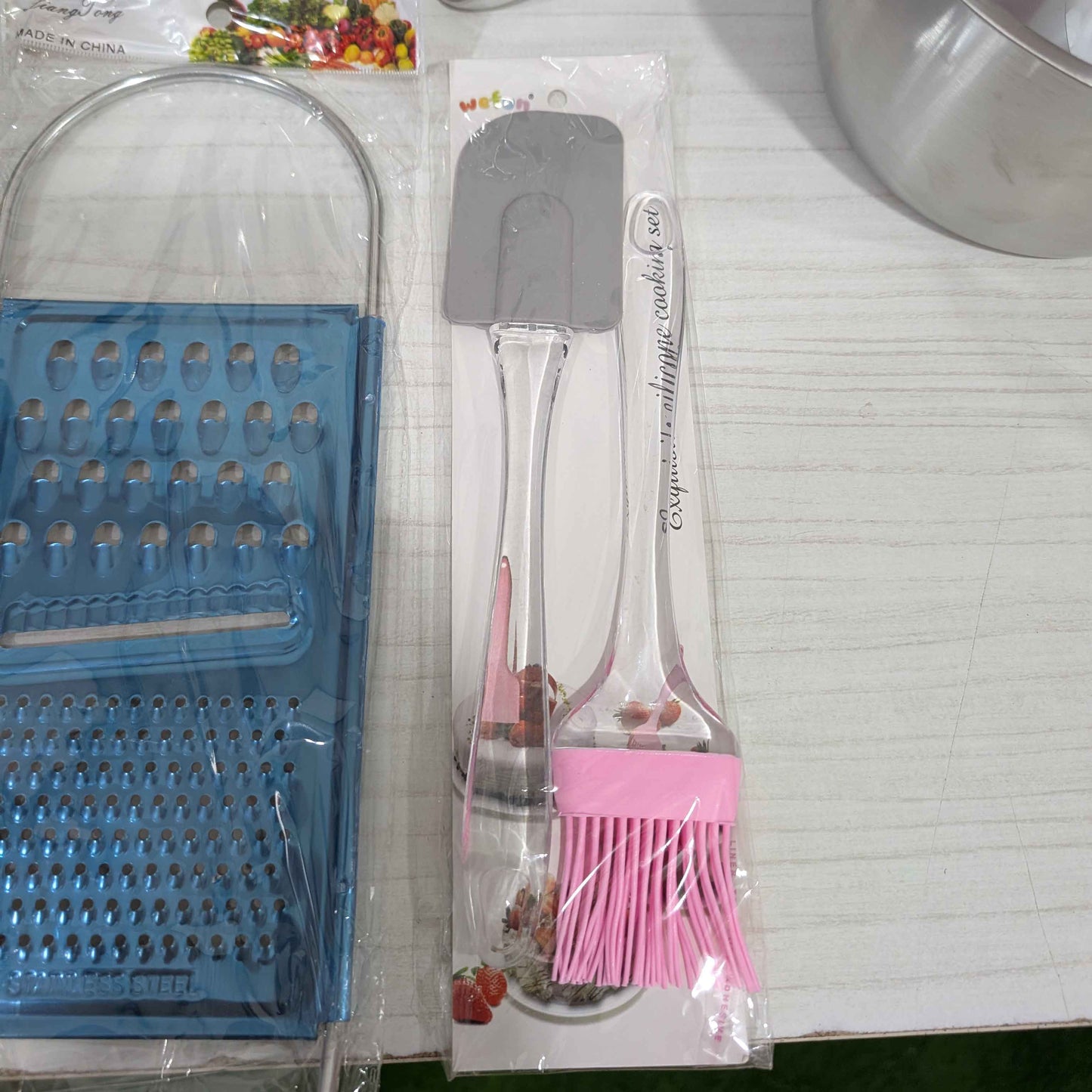 PACK 3 PIECES ROBUSTE+ 6 CADEAUX (025)