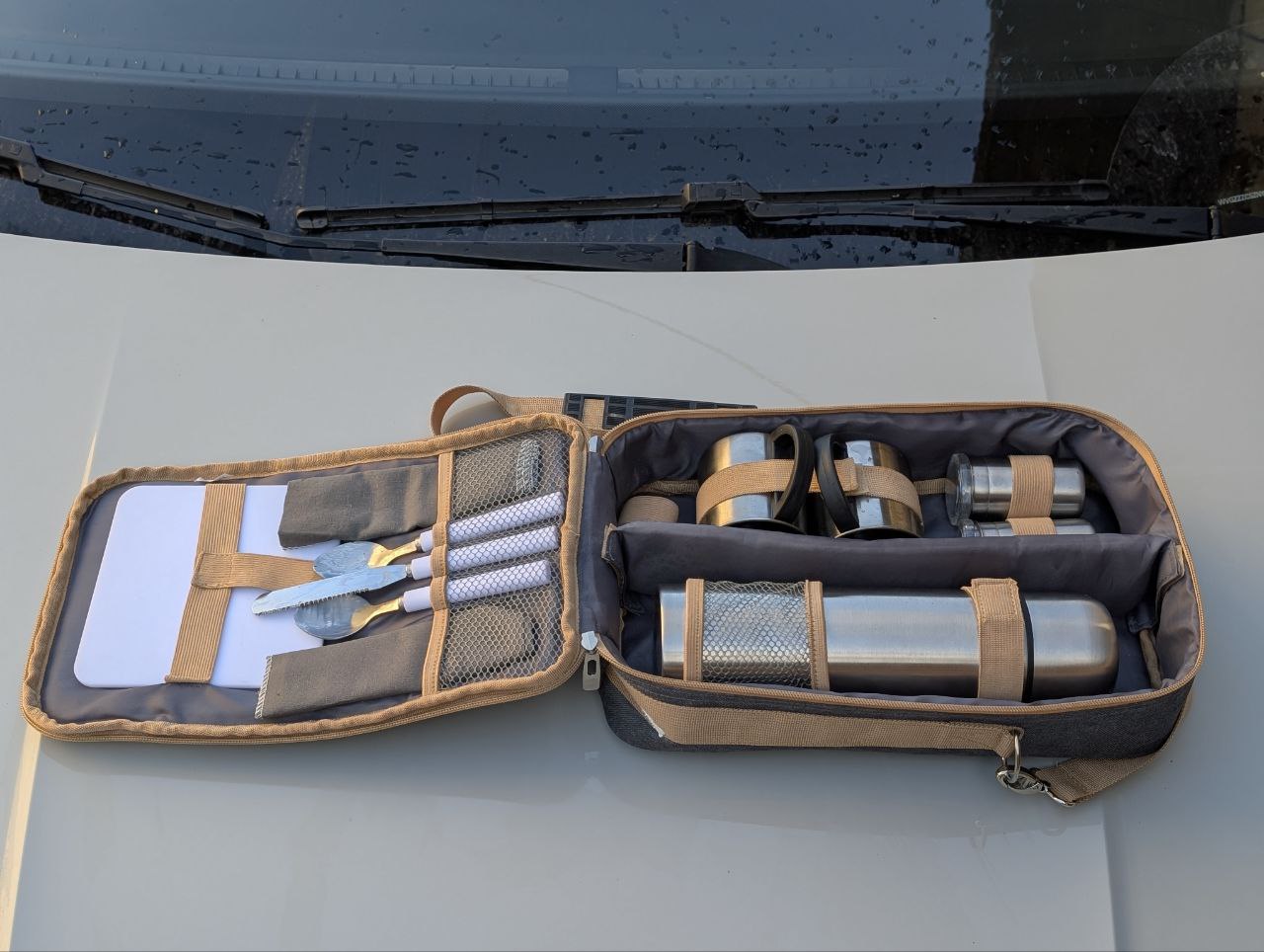 Sac isotherme multifonction حقيبة الرحلات و التخييم الحرارية المتكاملة 12 قطعة