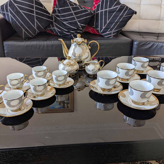 Service à café doré 27 Pcs  طقم قهوة ذهبي 27 قطعة